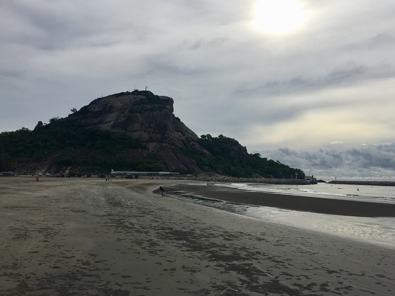 Dangerous Seas Claim Another LifeCANADIAN TOURIST DROWNS WHILE SWIMMING NEAR KHAO TAKIAB Dangerous Seas Claim Another LifeCANADIAN TOURIST DROWNS WHILE SWIMMING NEAR KHAO TAKIAB